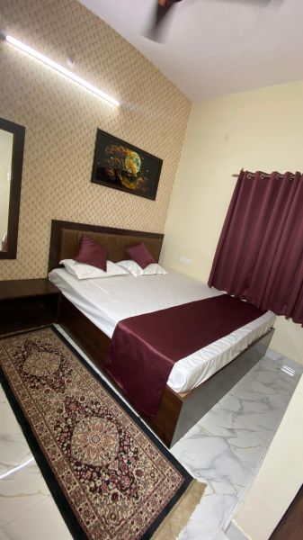 Shree Varidhi Luxurious Homestay