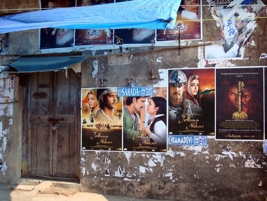 Bollywood and Indian Cinema: Exploring the Film Industry